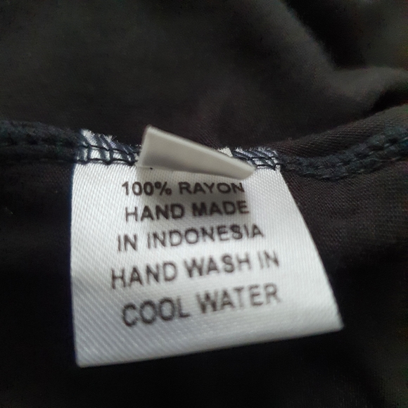 NWT We Walk Sleeveless Hand Printed Festival Black Mini Dress Size L - Picture 8 of 9